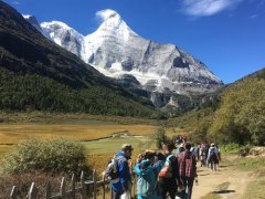 四川甘孜州旅游客流统计