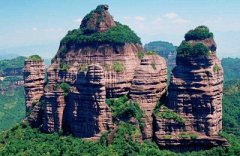 丹霞山年客流量分析
