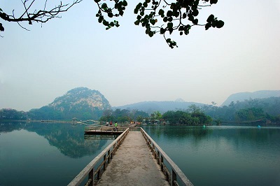 七星岩人流量